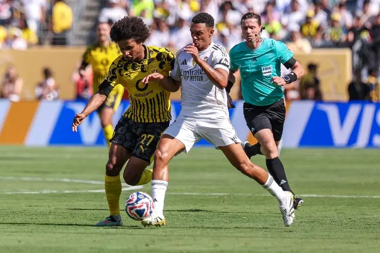 El emotivo homenaje de Alexander-Arnold a Diogo Jota