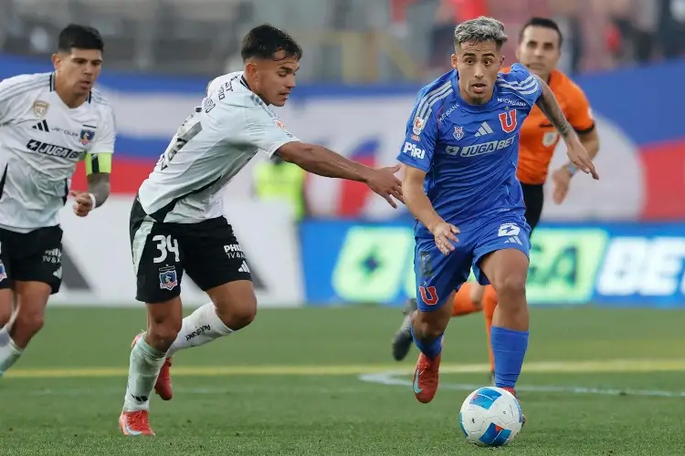 La U de Chile se lleva el Clásico tras imponerse a Colo Colo