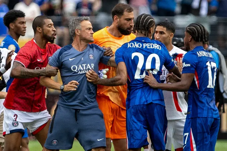 Luis Enrique aclara el por qué agredió a un jugador del Chelsea