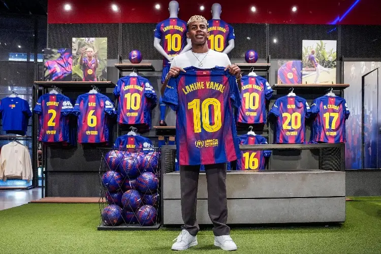 Lamine Yamal no se compara con Messi tras heredar el dorsal '10'