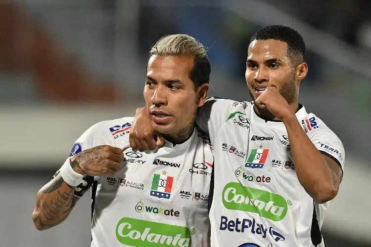 Once Caldas se fue de Veracruz con mucha suerte y golea en la Copa Sudamericana 