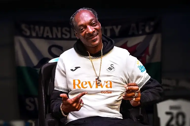 Snoop Dogg se convierte en copropietario de un histórico club de Inglaterra