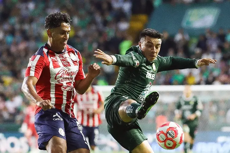 Comisión de Árbitros acepta error que perjudicó a Chivas (VIDEO)