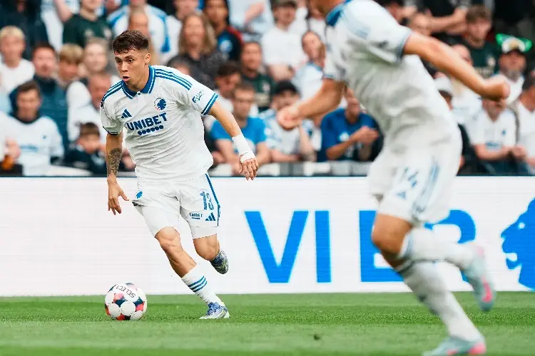 Rodrigo Huescas debuta en la Champions League