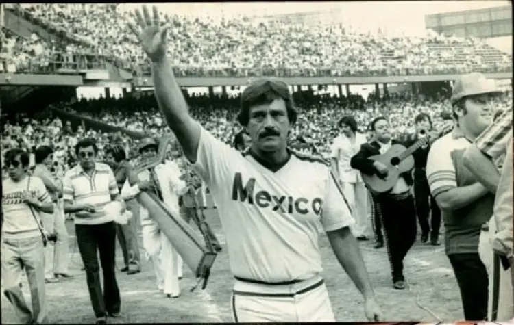 El día que el veracruzano Ramón Arano le ganó a los Yankees  (VIDEO)
