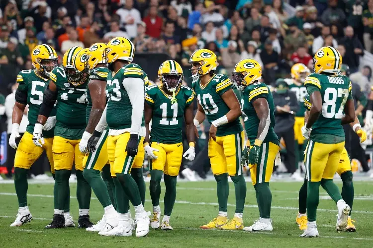 NFL reparte ingresos récords por más de 13.000 millones de dólares
