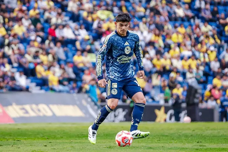América sufre para empatar con Necaxa