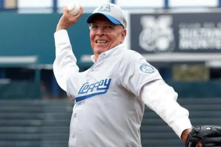 Fallece mexicano que lanzó juego perfecto en Williamsport con Monterrey