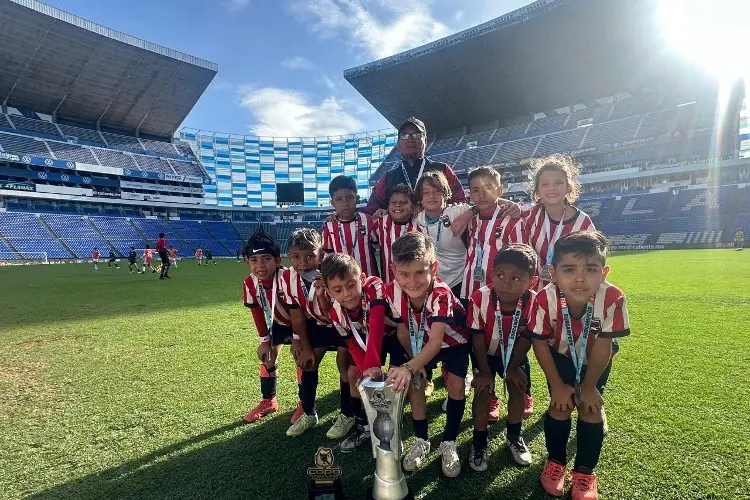 Rebaño Chivas Veracruz cierra temporada con triunfos en la Copa Franja 2025