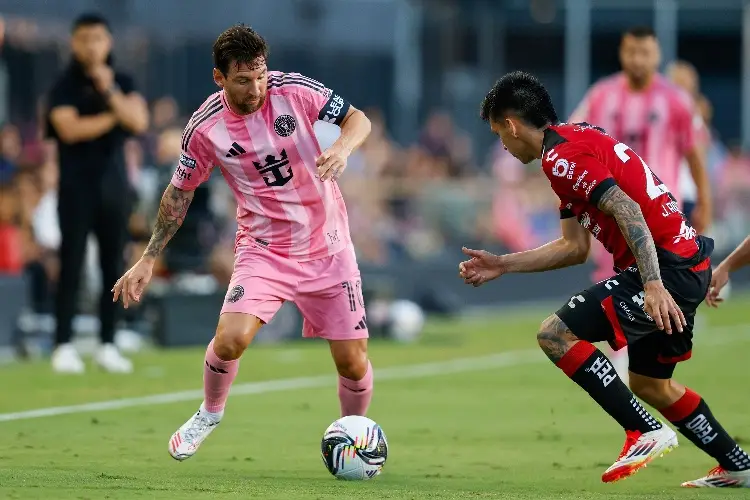 Inter Miami vence al Atlas con gol de último minuto