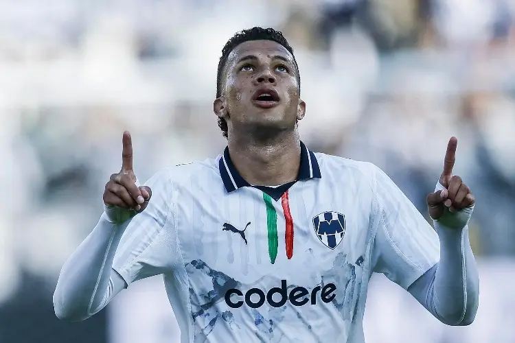 Nelson Deossa se va del Monterrey con destino al Betis