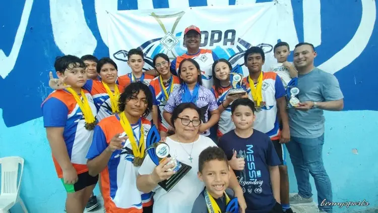Club Acuario Pazos Sosa se corona campeón de la Copa Paco Romero en Veracruz