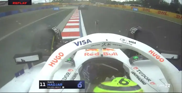 Isack Hadjar sufre incidente con grava durante el Gran Premio de Hungría