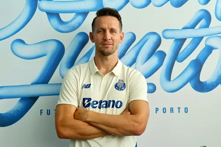 Así mantuvo el Porto el secreto del fichaje de Luuk de Jong