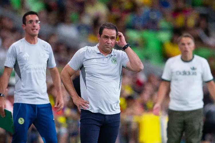 Jardine se queja del Querétaro por jugar a 'encerrarse'
