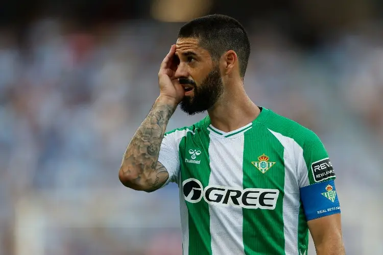 Isco se fractura en juego amistoso del Real Betis