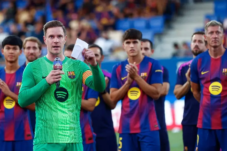 Ter Stegen pide a la afición olvidarse de la polémica y mirar hacia adelante
