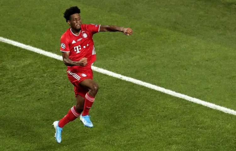 Kingsley Coman se va a jugar con Cristiano Ronaldo
