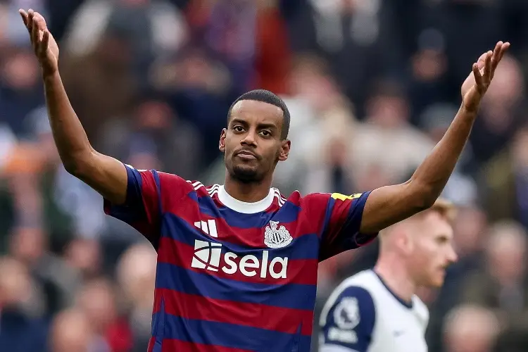 ¡Se hartó! El goleador de Newcastle quiere abandonar al equipo, Liverpool le coquetea 