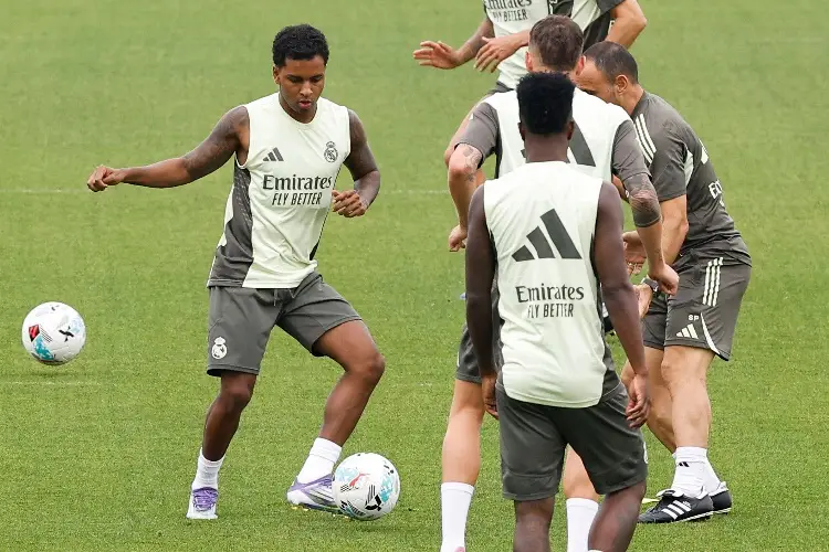 ¿Se va? Rodrygo entrena con los suplentes del Real Madrid