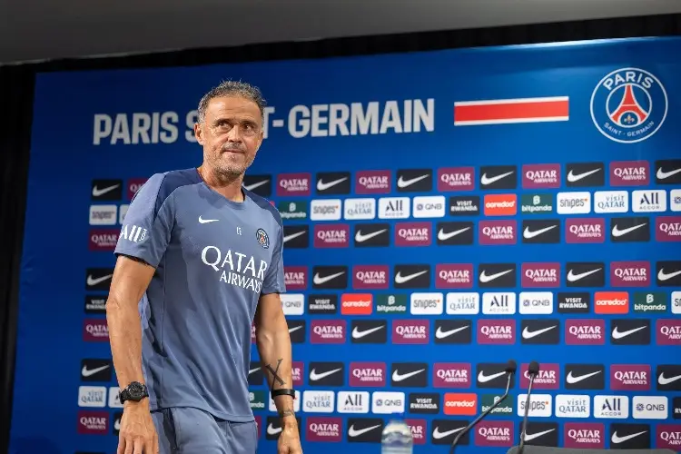 Luis Enrique prepara fichajes para el PSG