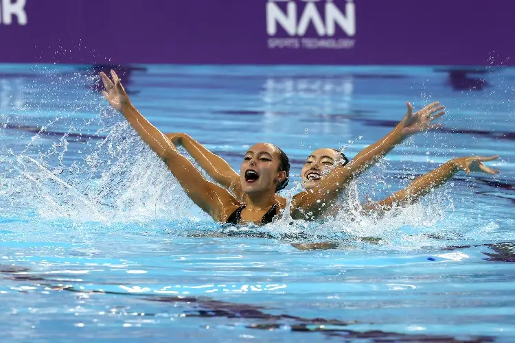 Mexicanas dominan y se llevan Oro en Nado Sincronizado