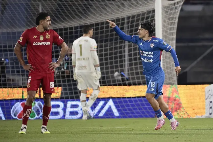 Luka Romero da triunfo a Cruz Azul sobre Toluca