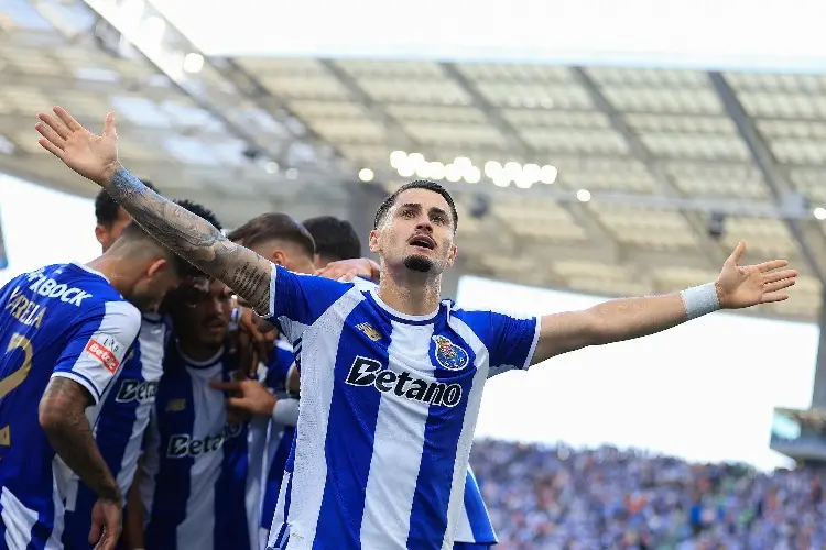 FC Porto sigue brillando sin Anselmi