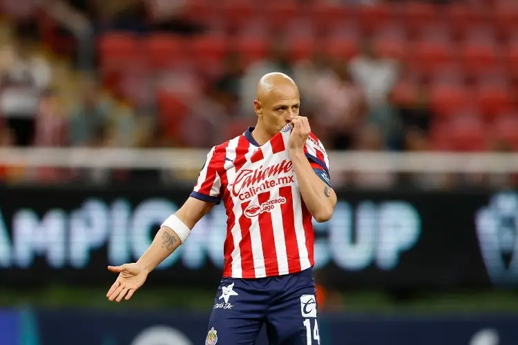 ¡Tiembla la Liga MX! 'Chicharito' regresa a una convocatoria con Chivas 