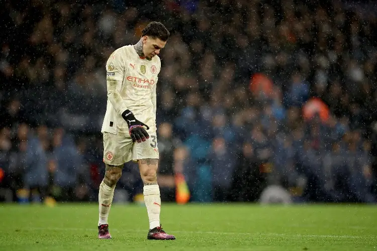 City vende a Ederson