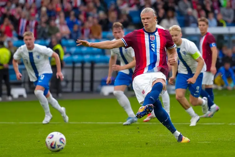 Noruega gana y Haaland suma 43 goles