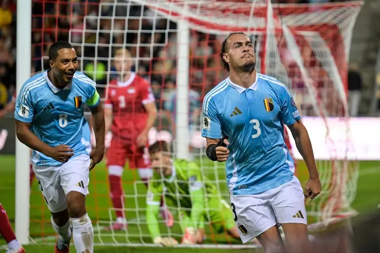 Bélgica golea camino a la Copa del Mundo