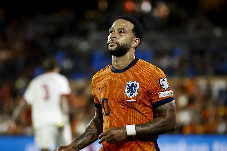 Memphis Depay se convierte en el máximo goleador de los Países Bajos