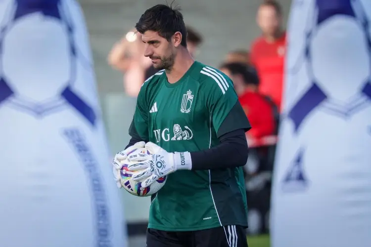 Courtois al rescate de una mítica discoteca en Bélgica