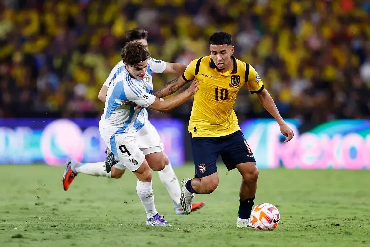 Ecuador termina como sublíder de las Eliminatorias Sudamericanas tras vencer a Argentina