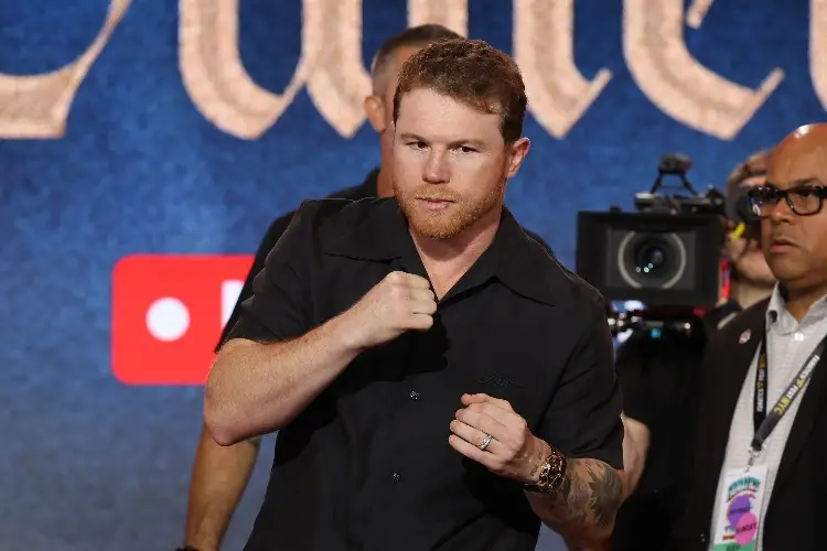 'Canelo' alza la mano para comprar al Atlas