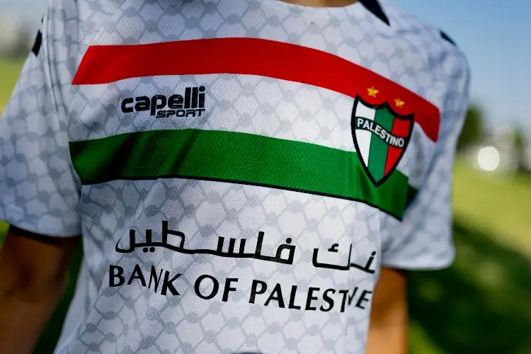 La camiseta de Palestino, el éxito de ventas que supera fronteras