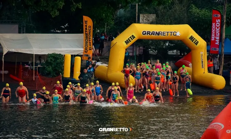 Lanzan promociones de Fiestas Patrias  para nadadores de Aguas Abiertas
