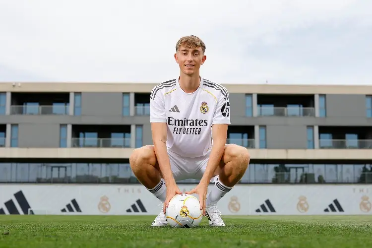 Xabi Alonso enfurece tras suspensión a Dean Huijsen