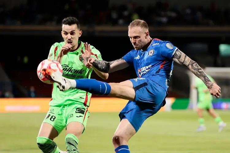 ¡Ni el gol de Fulgencio detuvo a la máquina! Cruz Azul vence al FC Juárez 