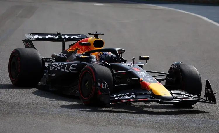 F1: Max Verstappen tiene la Pole Position para el Gran Premio de Azerbaiyán 