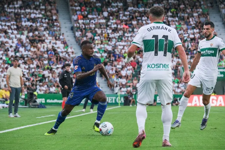 Real Oviedo sufre derrota ante un rival directo en la lucha por no descender