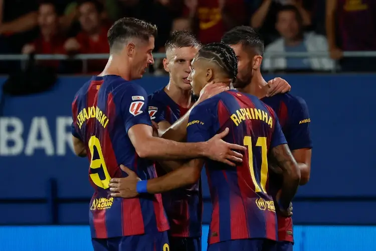 Barcelona golea al Getafe y sigue en la lucha por el liderato
