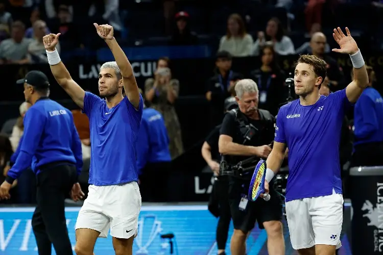 Alcaraz y Ruud reabren la Copa Laver para Europa