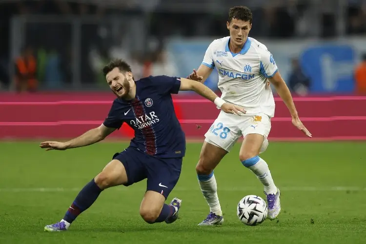 ¡Épico! PSG cae vs Marsella y a la vez es premiado como el mejor club del mundo en el Balón de Oro