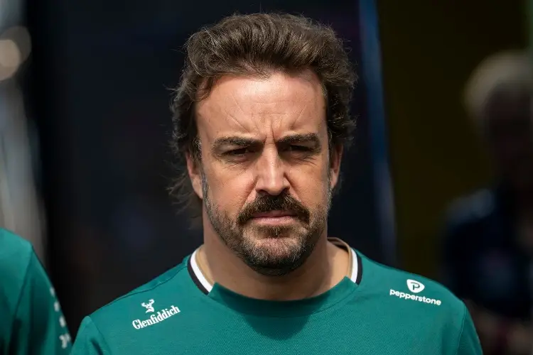 Fernando Alonso analiza su futuro en la F1 ¿Se retira?