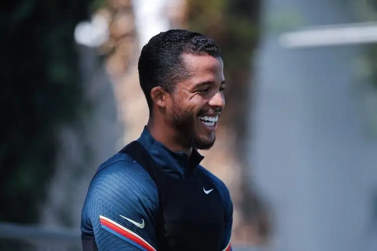 ¡Increíble! Giovani dos Santos vuelve a las canchas (FOTO)