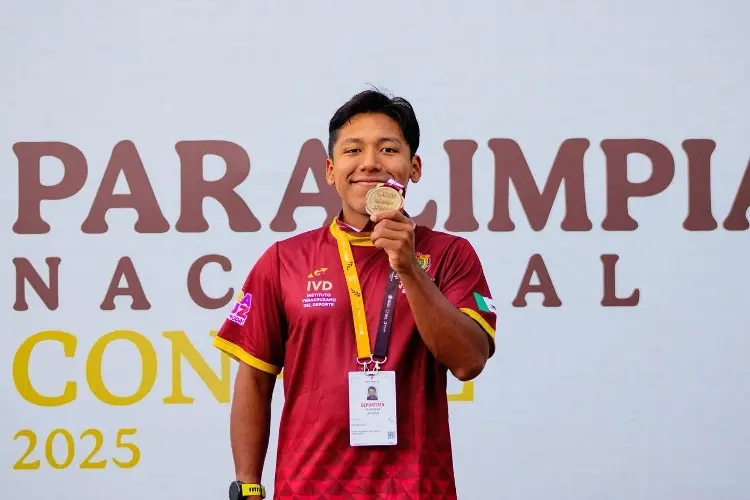 Jared Isaí Oliva Silva, máxima figura de Veracruz en la Paralimpiada Nacional