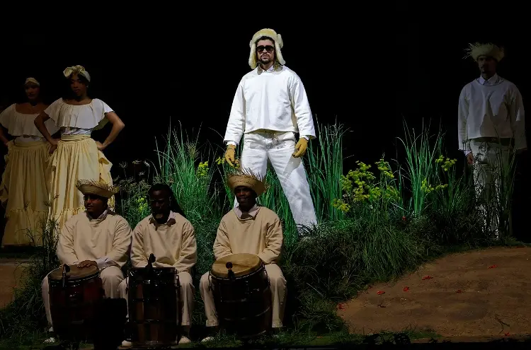 NFL: Bad Bunny encabezará el show del medio tiempo en el Super Bowl 