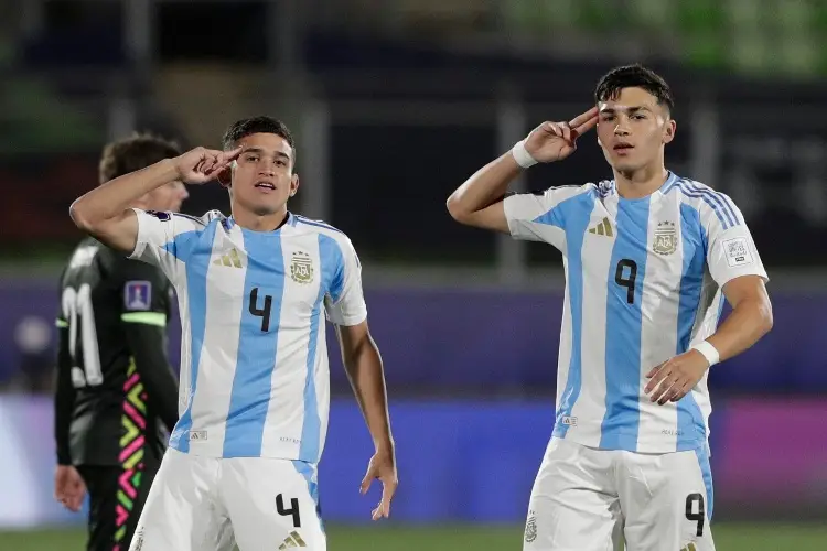 Argentina golea a Australia y clasifica a la próxima ronda en el Mundial Sub 20